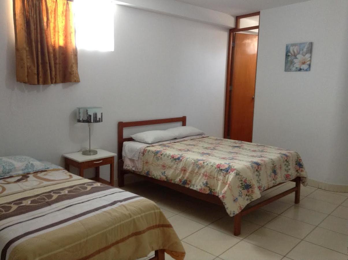 Hostal La Estancia Ica Bagian luar foto