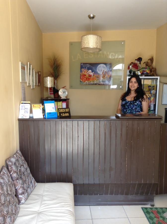 Hostal La Estancia Ica Bagian luar foto